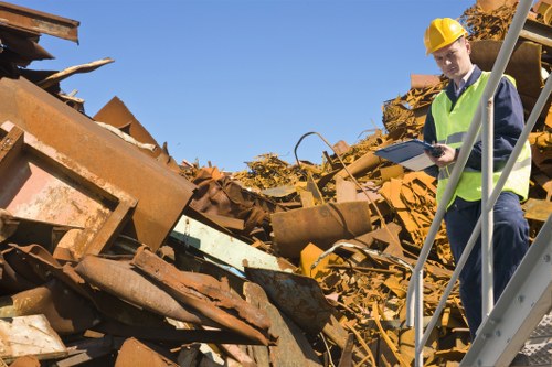 Business site with commercial bins and collection notes